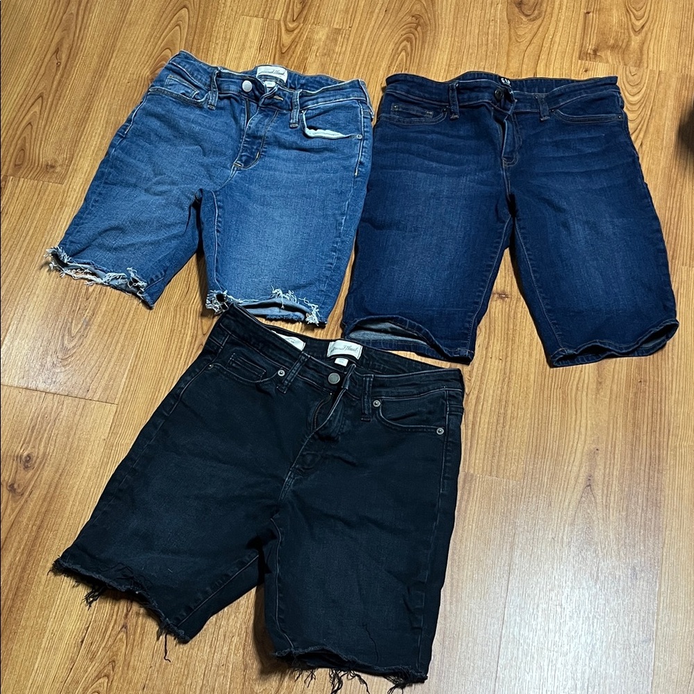Stylish Women's Denim Shorts - Blue and Black